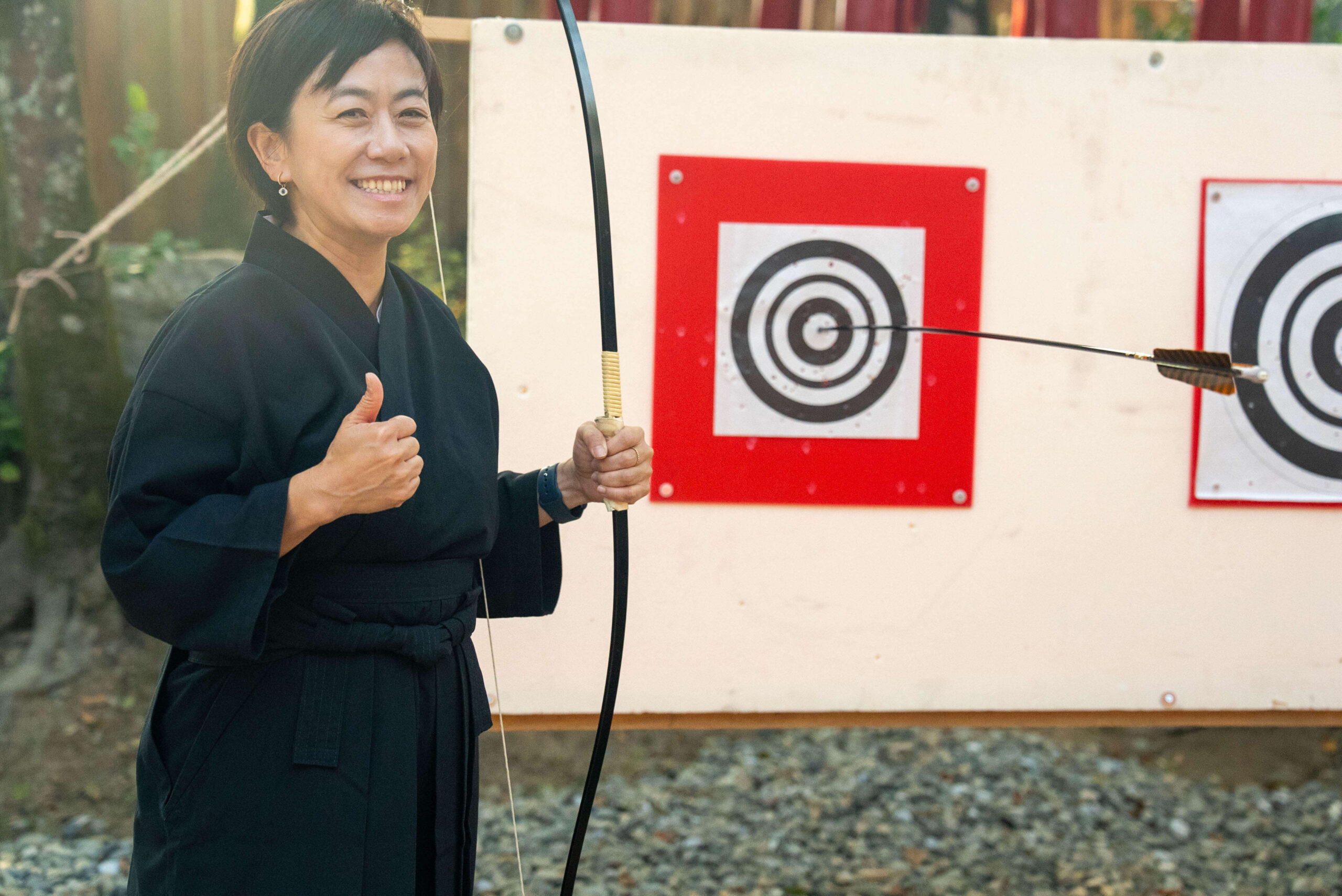 半弓射擊瞬間：排除雜念後箭矢脫弦而出的成就感