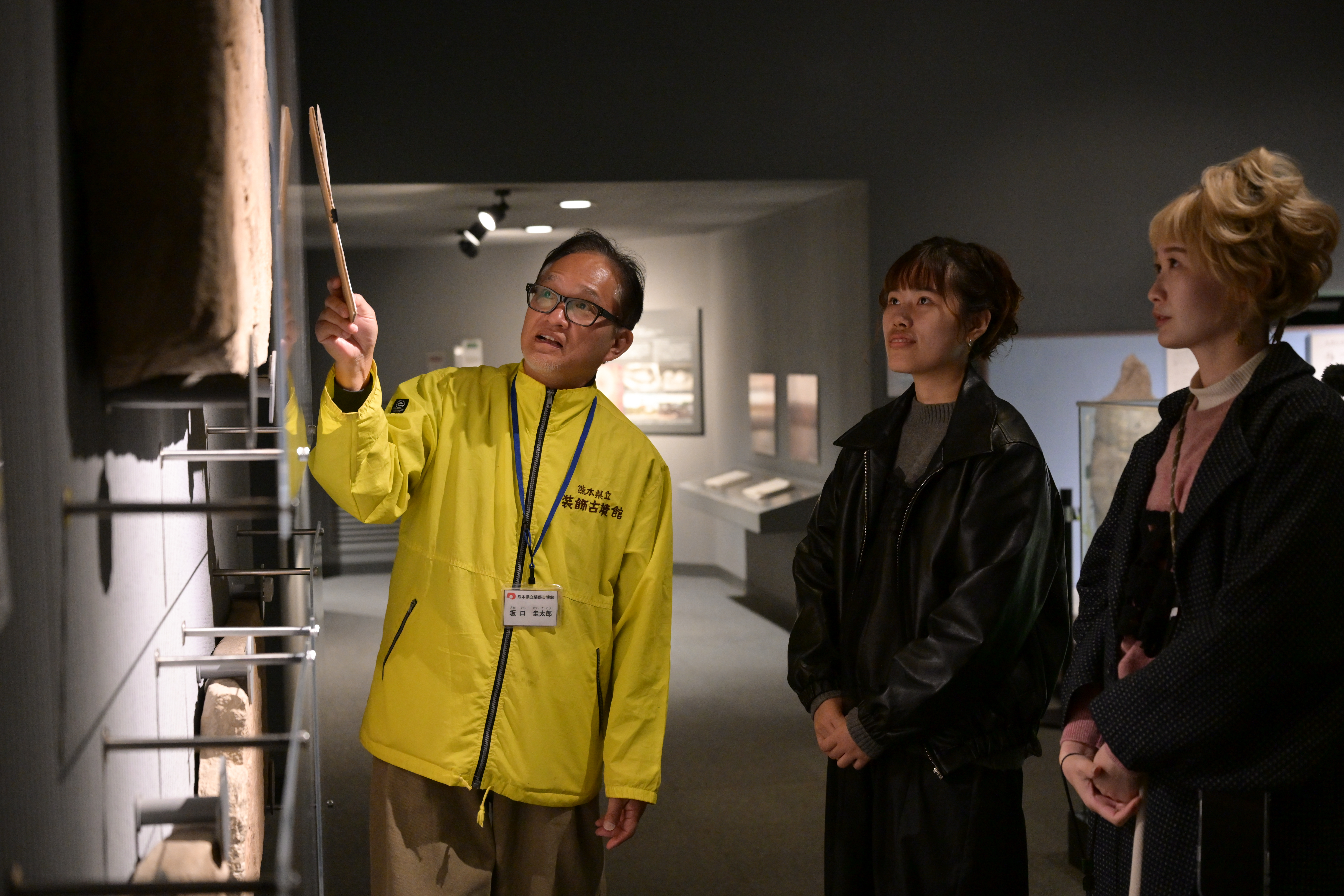 裝飾古墳館考古專家導覽——聆聽考古專家介紹熊本菊池川流域出土文物，深度理解古墳時代壁畫圖紋的文化意義